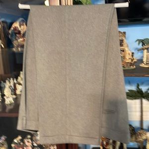Tailored 2U comfort waist men dress slacks. Gray tweed colored Size 48X32 $35
